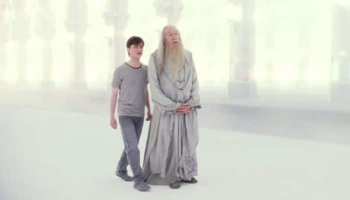 No tengas compasion de los muertos Harry. Ten compasion de los vivos y sobre todo de aquellos que viven sin amor