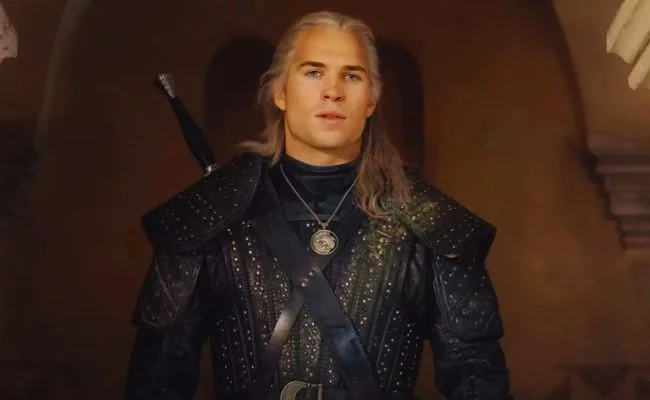 Liam Hemsworth como Geralt de Rivia