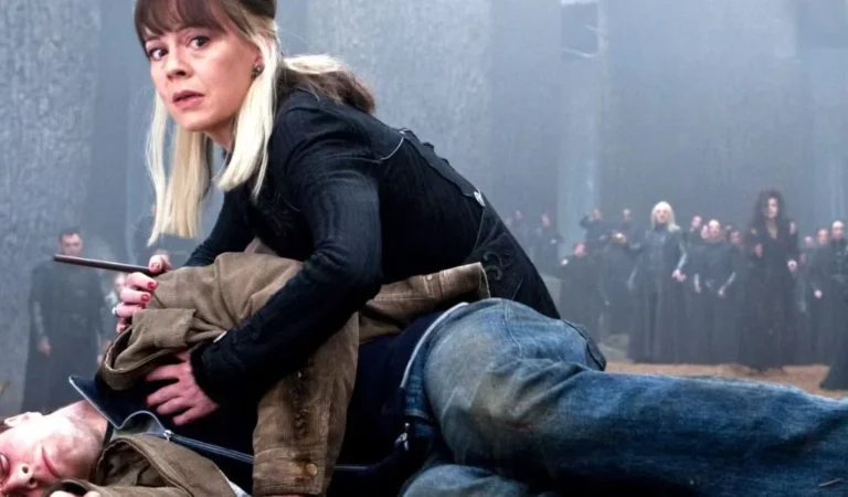 Por que la madre de Draco le mintio a Voldemort sobre la muerte de Harry Potter